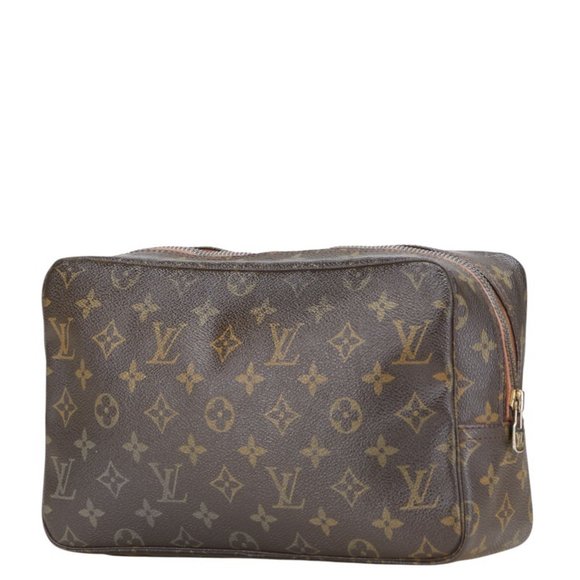 LOUIS VUITTON Authentic Brown Monogram Clutch Bag - Picture 2 of 11